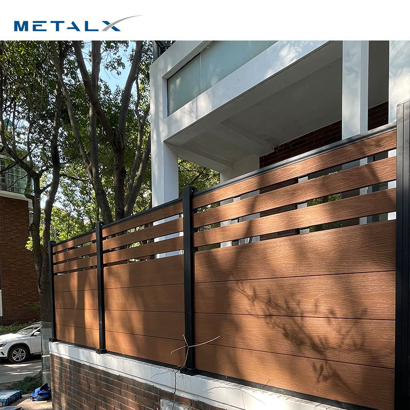 Metalx modern decorative 8ft wpc plastic veranda wood composite fencing prices