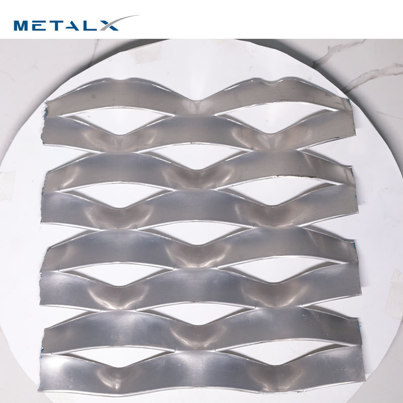 Cheap factory direct supply heavy duty 4mm thickness low carbon steel galvanized expanded metal mesh