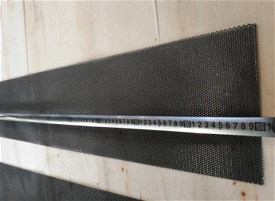 Aluminum Leaf Guard Mesh/Small Hole Aluminum Expanded Metal Mesh Gutter Leaf Guards