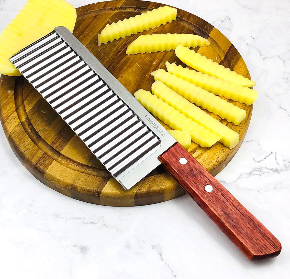 Stainless Steel Wide Crinkle Cutter Vegetable Salad Chopping Knife Tool Accessories Wooden Handle Vegetable Salad Chopper Knife