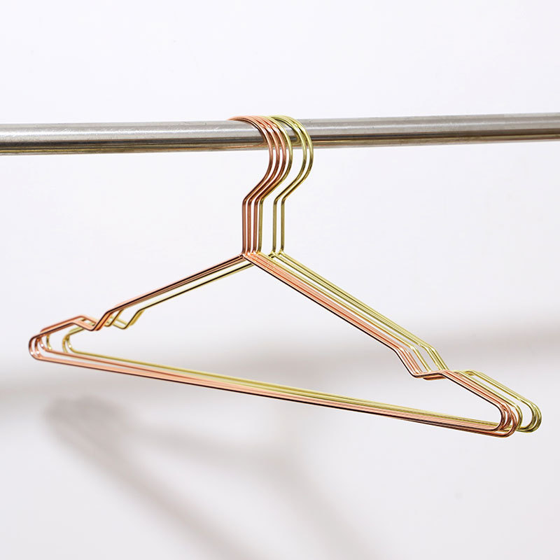 Rose Gold Shiny Metal Wire Top Clothes Hangers Hotel Wholesale Cheap Metal for Shirts Coat Storage & Display