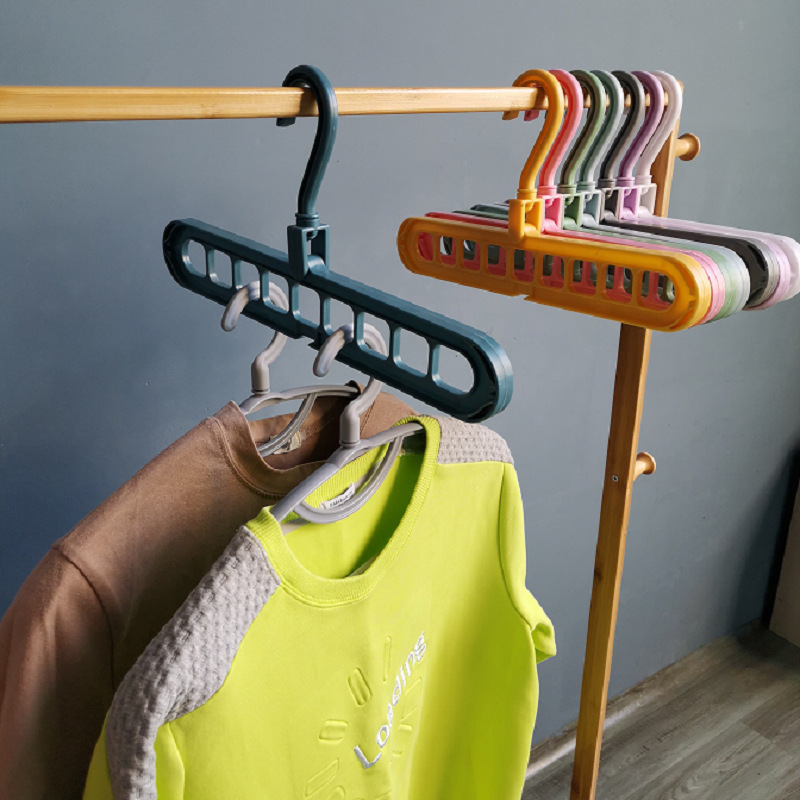 Wholesale 9 Holes Drying Rack Multifunctional Folding Plastic Magic Rotation Hangers Organizer