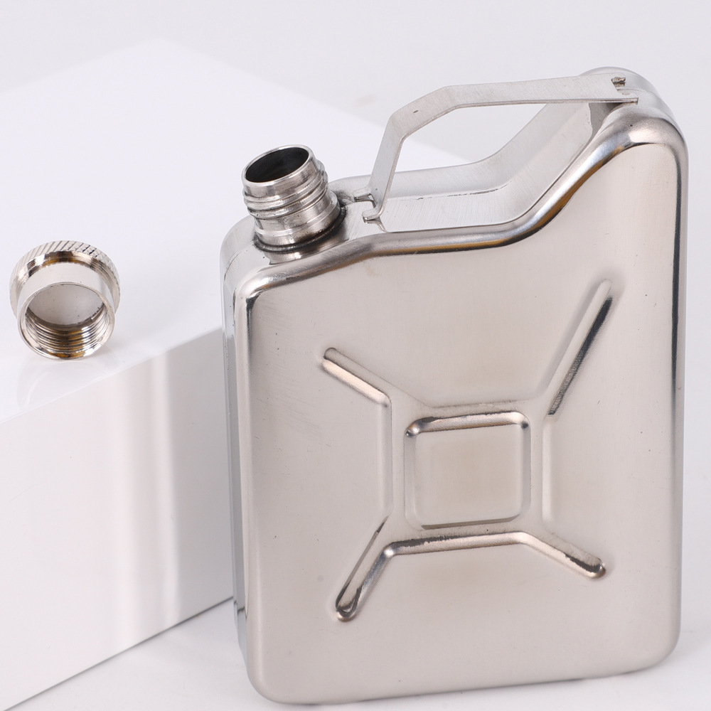 5oz Portable Metal Flask Stylish Polished Stainless Steel Wine Hip Flask