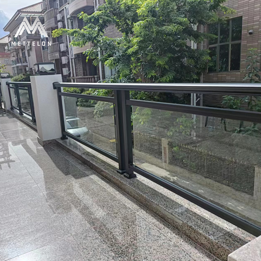 Factory Direct Sale of Frameless and Framed Tempered Glass Balustrade Panels for Pool, Balcony, and Staircase Railing Fence