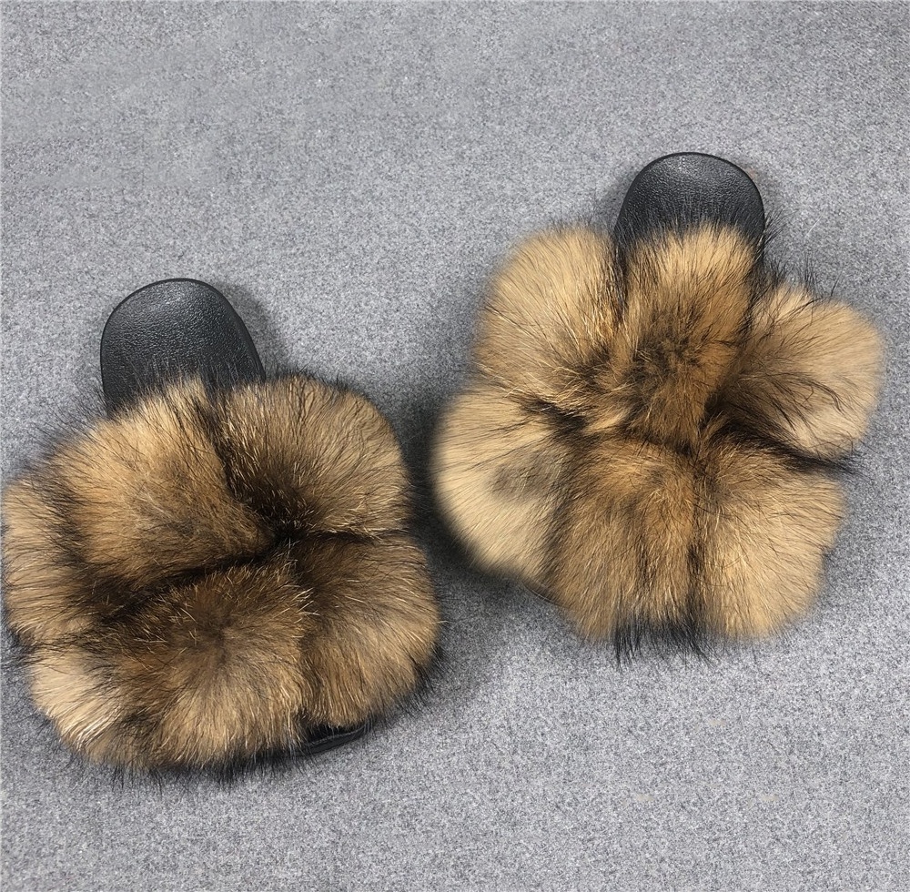 New design big raccoon fur ball indoor fur slides women cute fluffy pompom real fox fur slippers for women