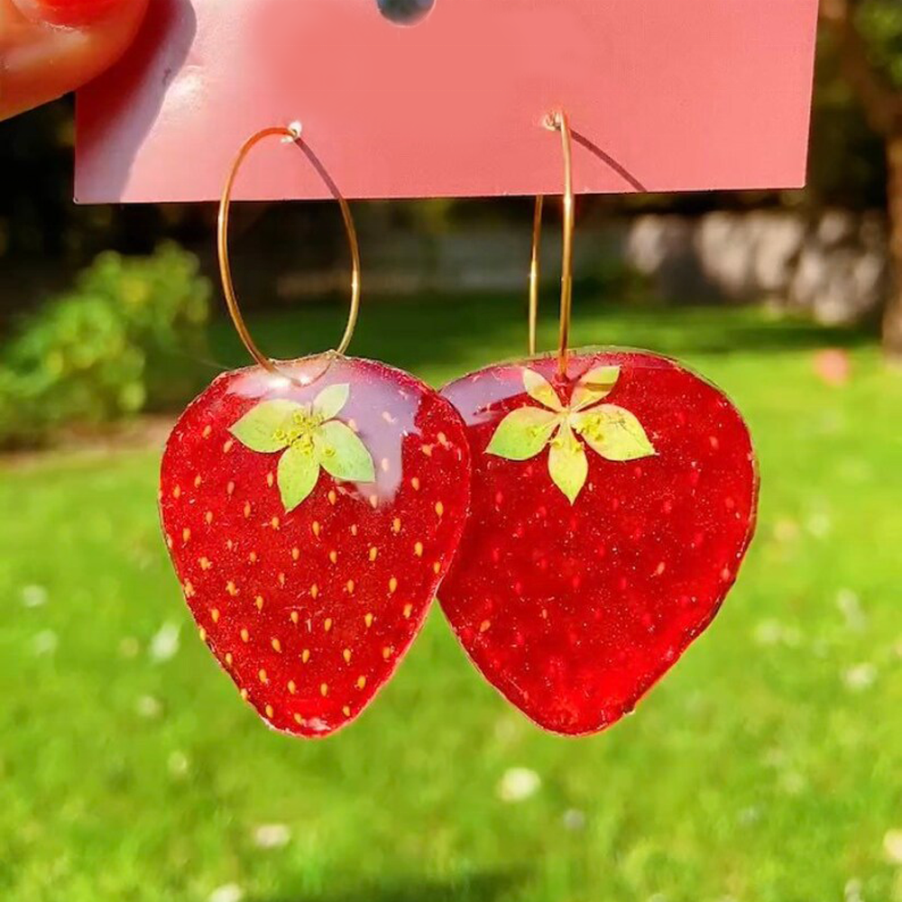 Cute Fruit Series Fashion Jewelry Fresh And Sweet Style Gold Plated Thin Circle Strawberry Resin Fruit Ring