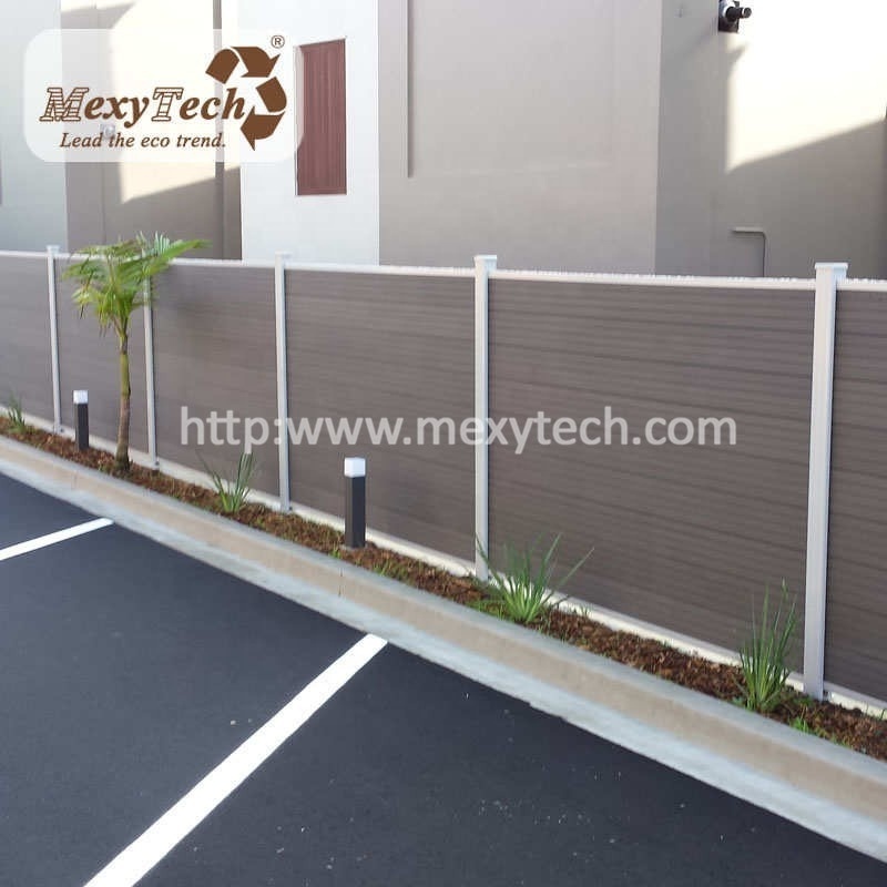 retractable fence gate, white wpc vinyl fence used in garden