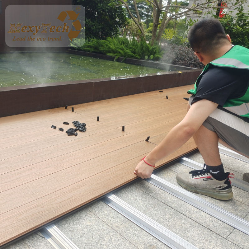 Foshan  plank crack-resistant outdoor wpc flooring for garden patio terrace wood texture flooring hardwood surface wpc dec