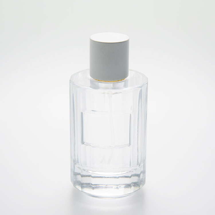 White parfum packaging magnetic cap Pump Sprayer Bottle Perfume Diamond Glass Bottle