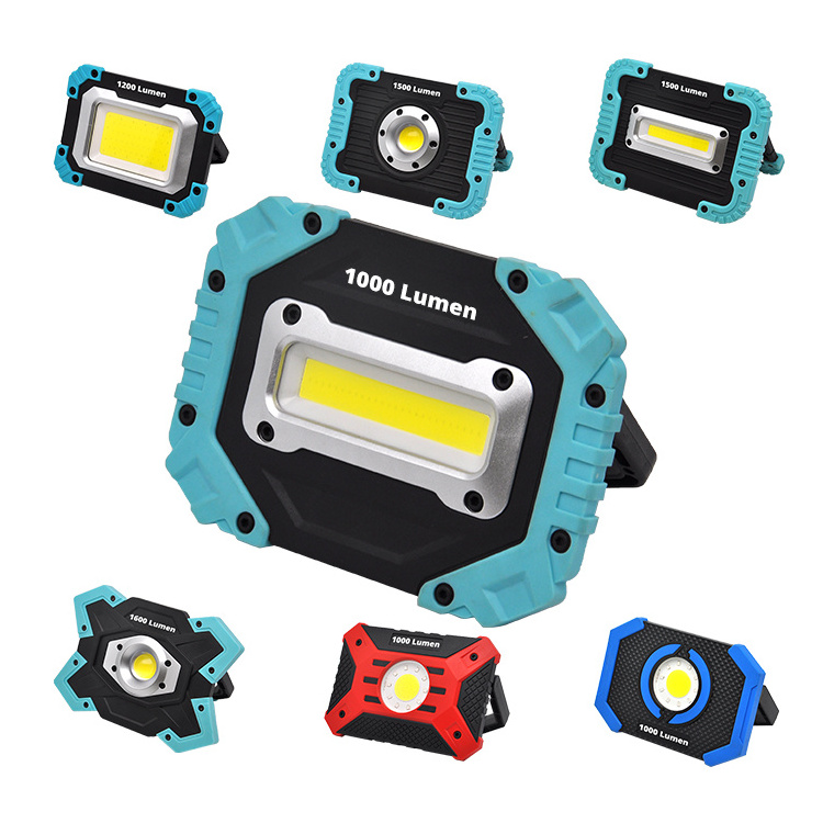 High Quality 10w 4*AA Battery Operated Outdoor Emergency Led Work Flood Lights For Camping Car Repairing