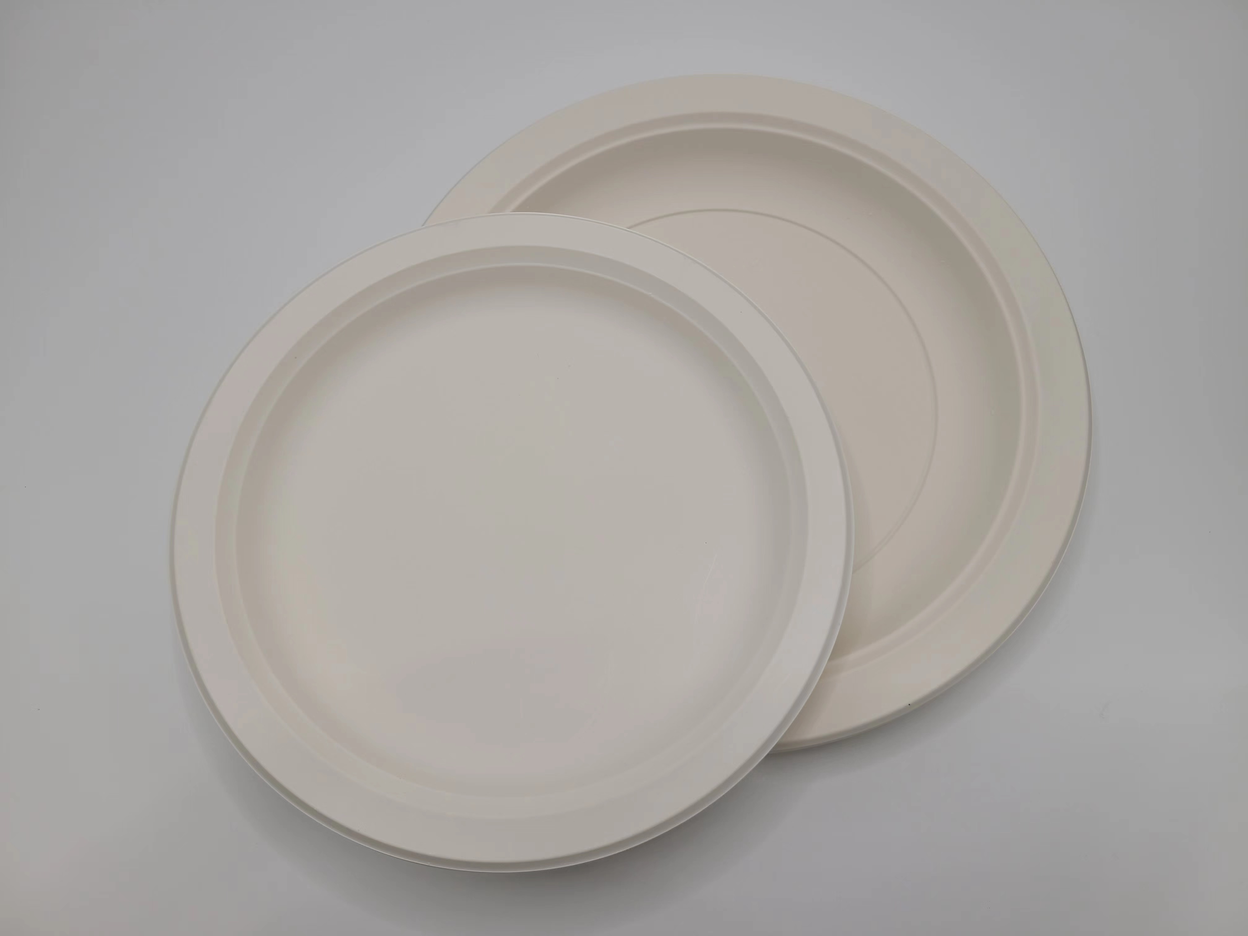 Grease-resistant biodegradable disposable eco-friendly dinner plates for party business  picnic multiple styles and capacities