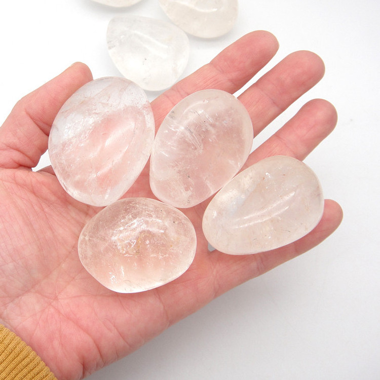 Tumbled Gemstones Wholesale Bulk Healing Crystals Polished Palm Stones Clear Quartz Crystals Home Decoration Reiki