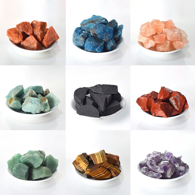 Mixed Wholesale Natural Crystal Rough Stone Energy Aromatherapy Essential Diffuser Raw Tumbled Stone Crystals for Wire Wrapping