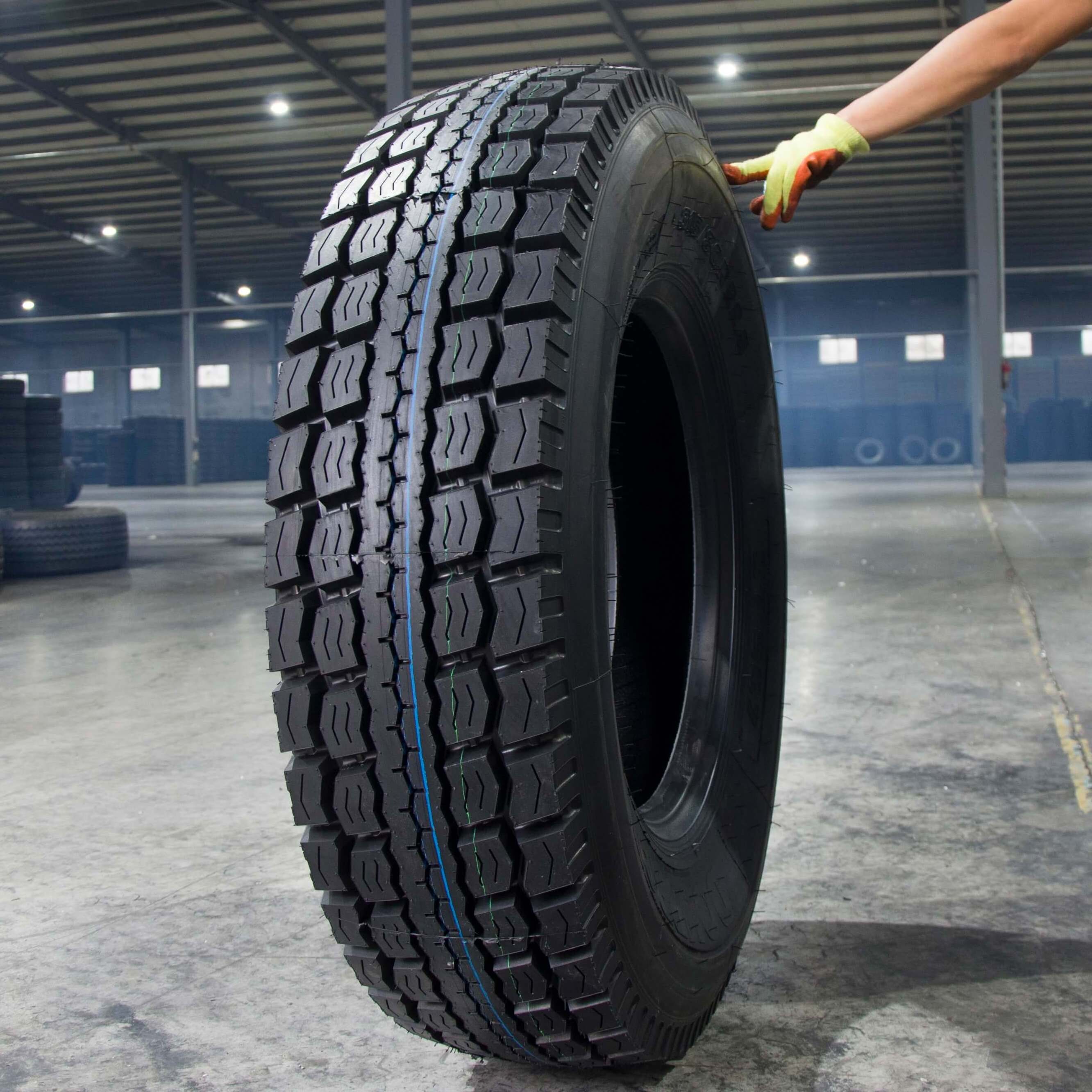 Chinese truck tube and tubeless 20 inch 1100-20 8.25-16 22.5 inch 315/80r22.5 tyres