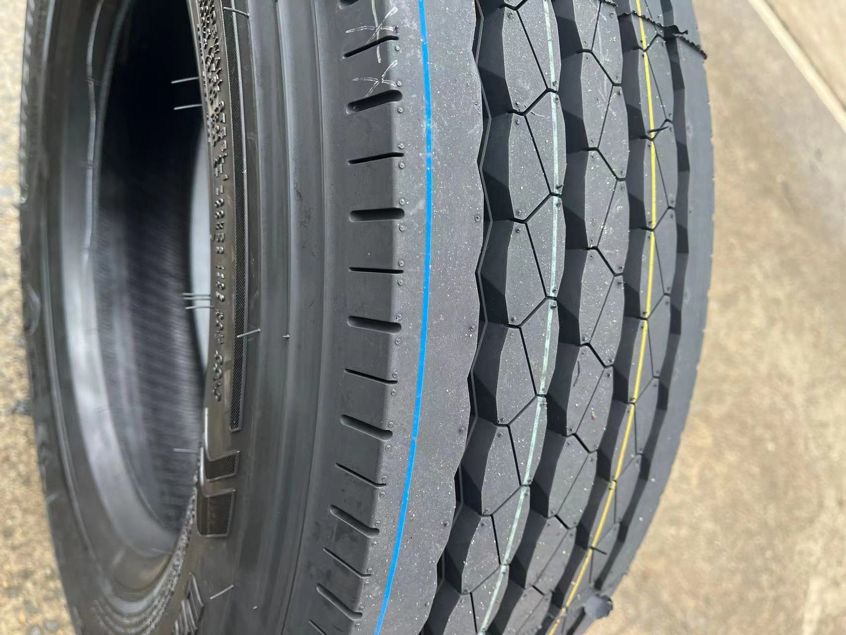 Dplus Sailun Goodride Goodyear Yokohama Commercial truck tires 245/70R19.5 225/70R19.5 215/75R17.5 235/75R17.5