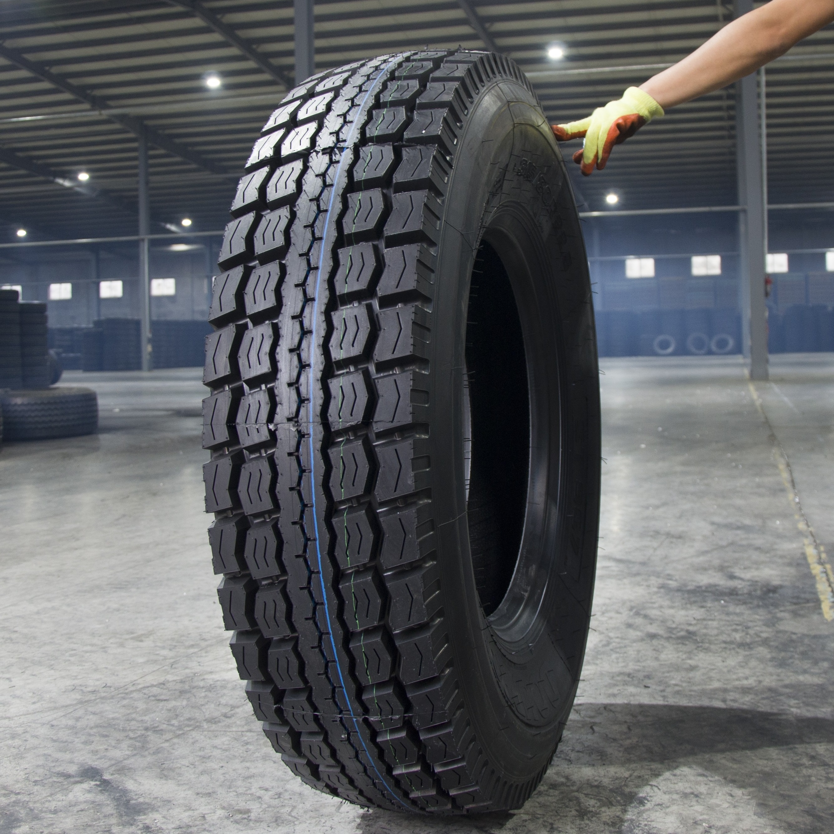 13r 22.5 315/80/22.5 ling long advance  jinyu truck tyre for truck 295 75 22.5 1200r24 1100/20