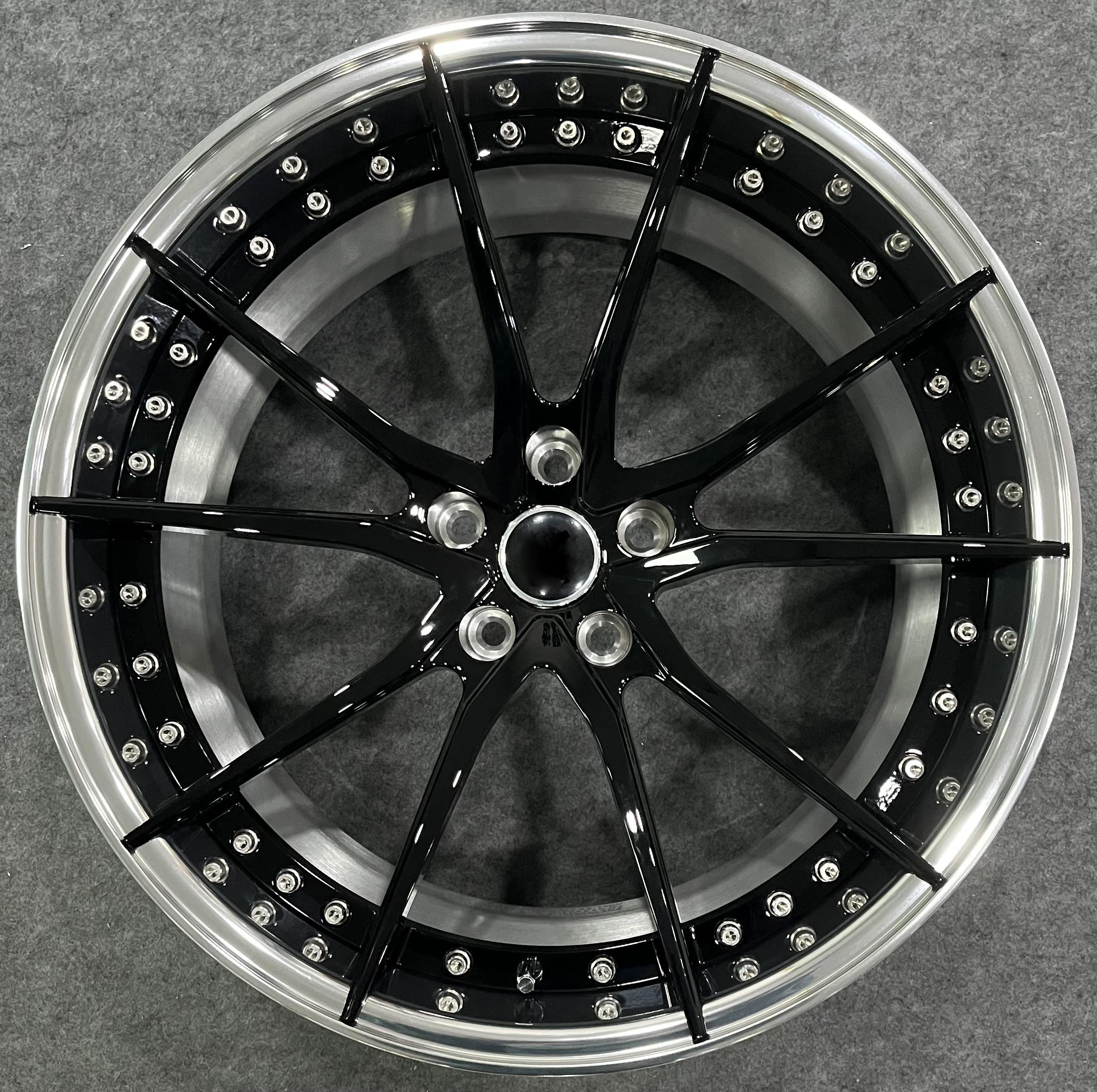 High Quality 2 Piece Forged Wheels Deep Dish Forged Racing Rims Passenger Car Wheel Rims