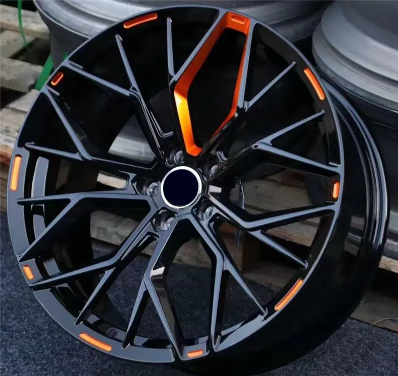 Manufacturers sell hot wheels and tires with 5 holes and 18 19 20 21 22 23 inch forged car rims with bronze forged sport rims fo