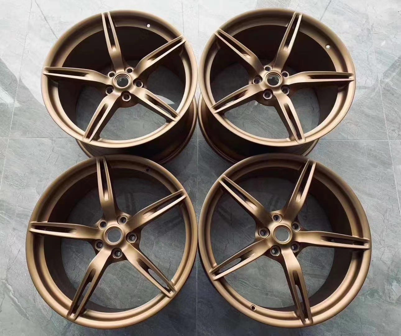 Top Quality Custom 20*8.5 Inch 5*114.3 Brush Gold Color Forged Car Wheels Rims For Ferrari