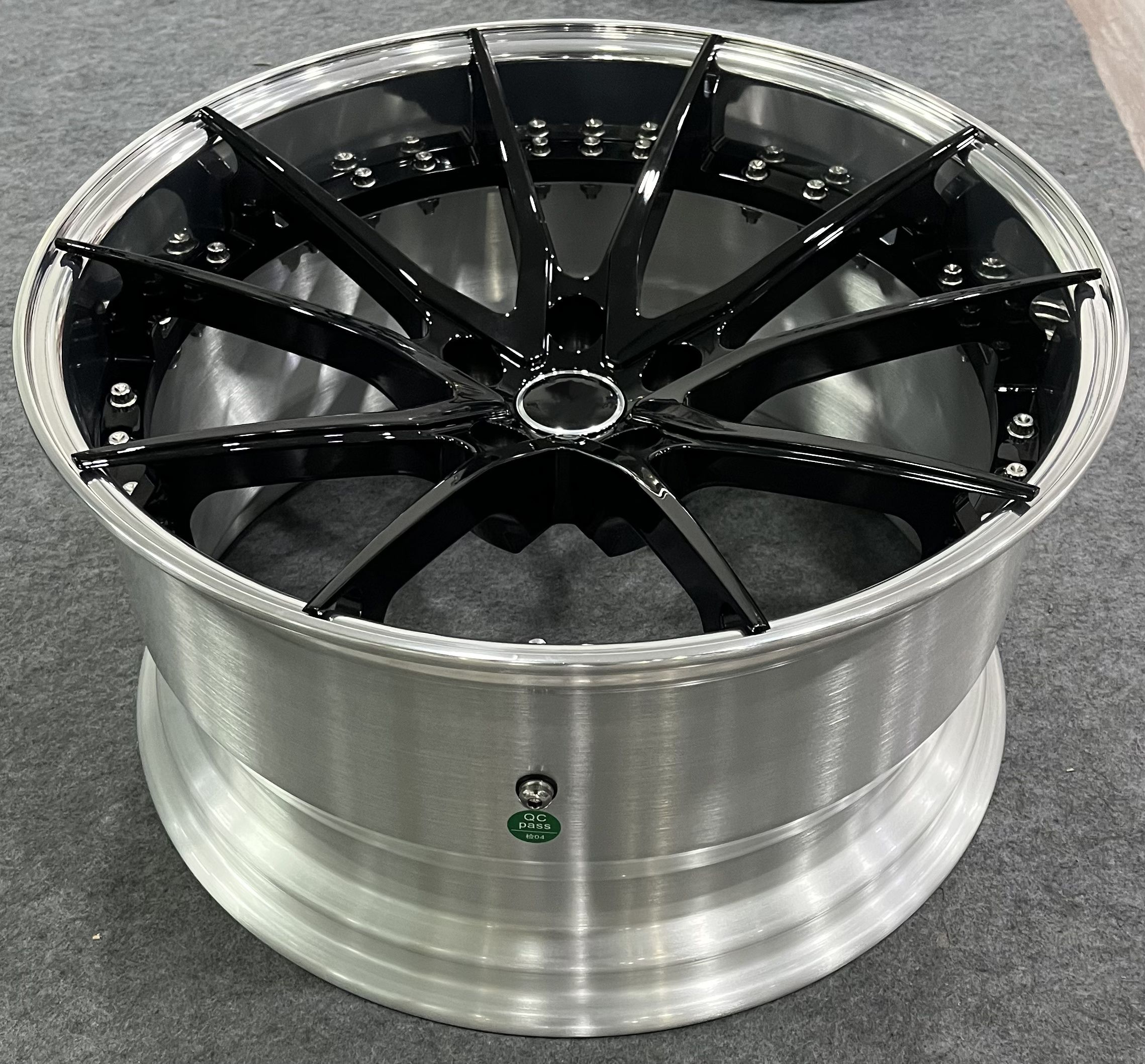 High Quality 2 Piece Forged Wheels Deep Dish Forged Racing Rims Passenger Car Wheel Rims