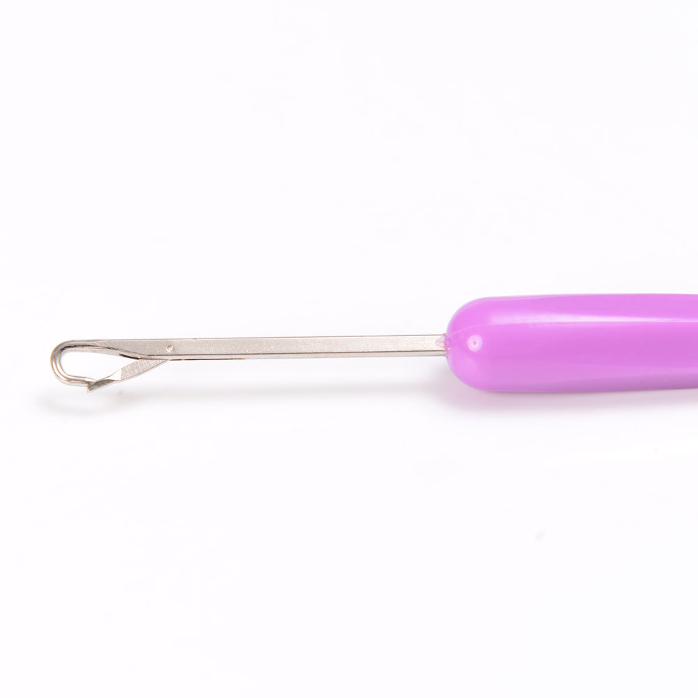 Wholesale Iron Crochet Latch Hook Crochet Hook with Plastic Handle