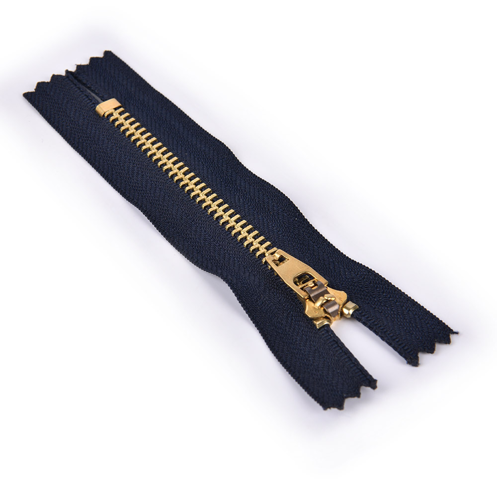 Wholesale Factory ODM 5# Brass Zips Close End Metal Zipper for Bags Clothes