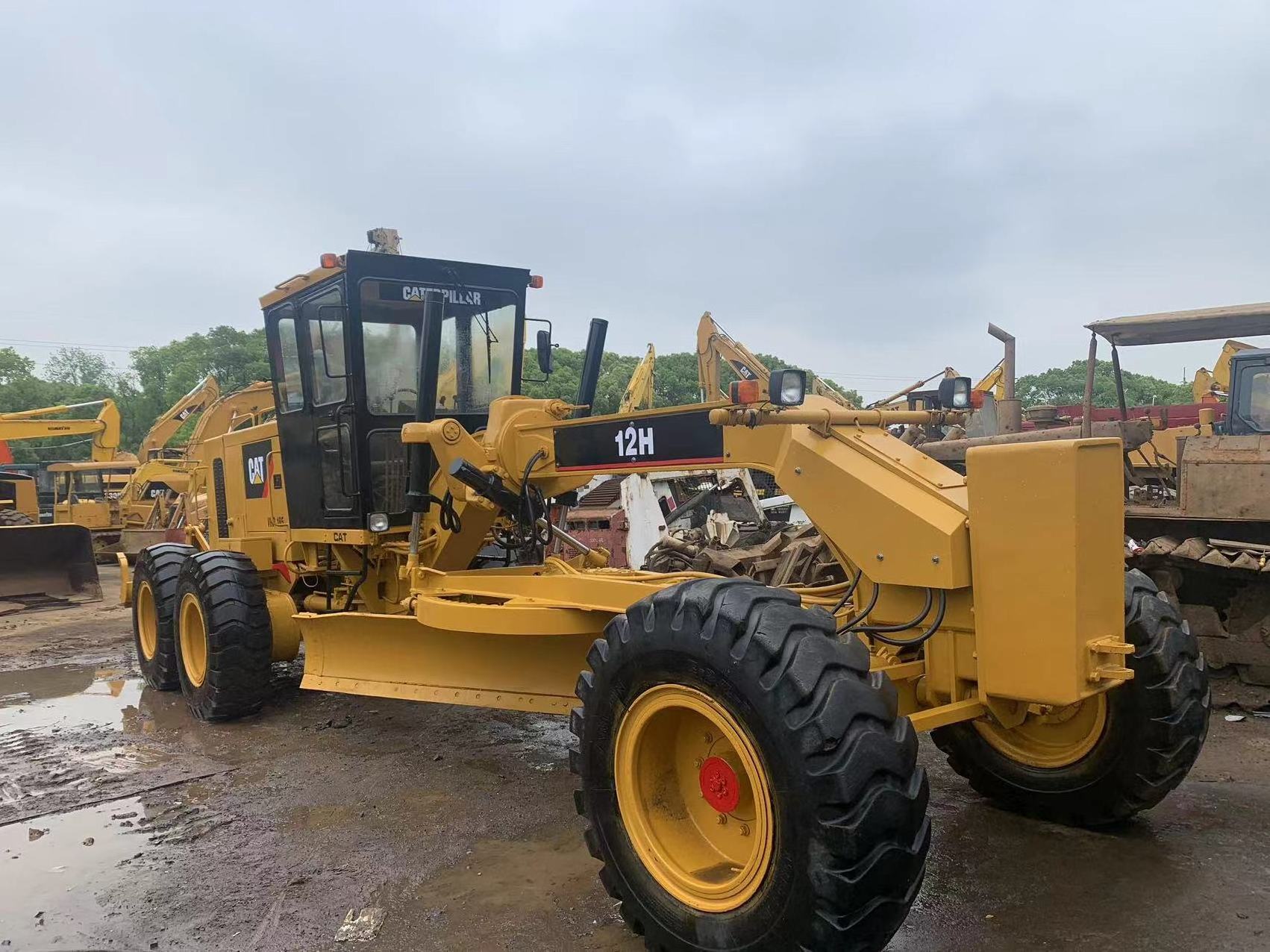 Used Cat 120h 120 Wheel grader Caterpillar 120k 14G 140G 140H 140K Motor Grader in hefei yard