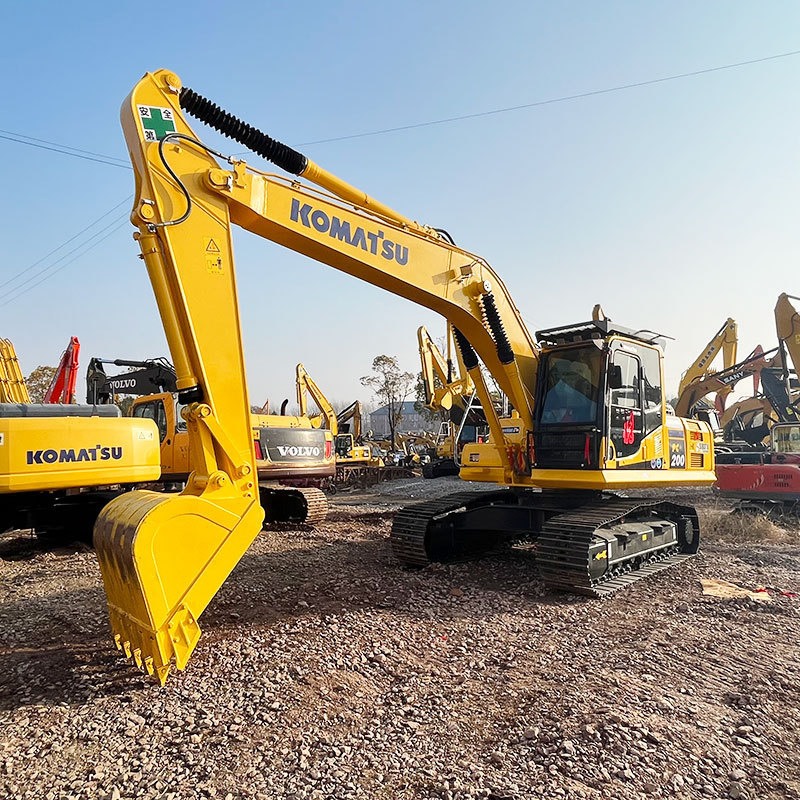 Japan Used Komatsu PC200-8 PC200 Excavator Second Hand Komatsu 200 Earth Moving Digger Construction Building Machinery For Sale