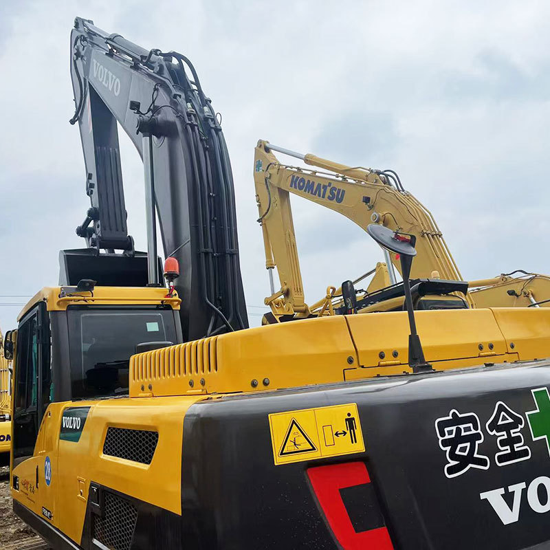 New arrival 30ton earth-moving used excavator Volvo EC300D Cheap price Volvo tracked digger EC200D EC240D EC290D EC300 in China