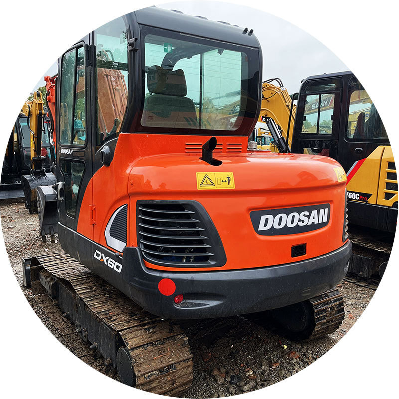 Used Original Japan mini excavator Doosan DX60 excavator 95% new low price high quality selling machine 6ton Doosan 60