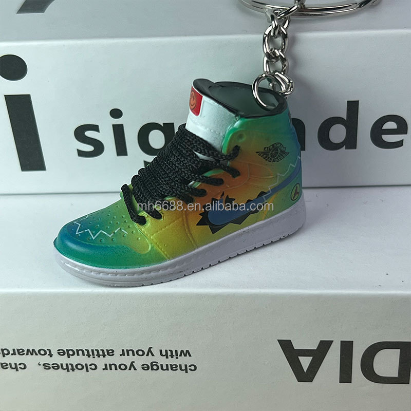 Promotional Keychain 3d Mini Shoe Model Running Gym Tennis Shoes Sneaker Charm Keychain Wholesale