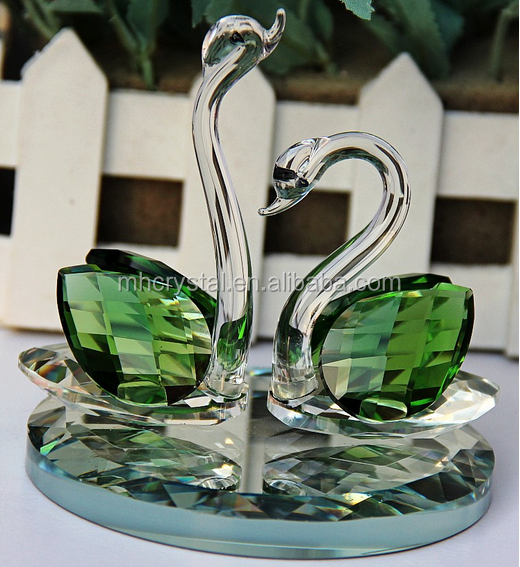 Green CRYSTAL Kissing Glass swan MH-D0438