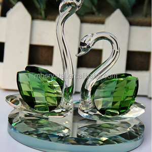 Green CRYSTAL Kissing Glass swan MH-D0438