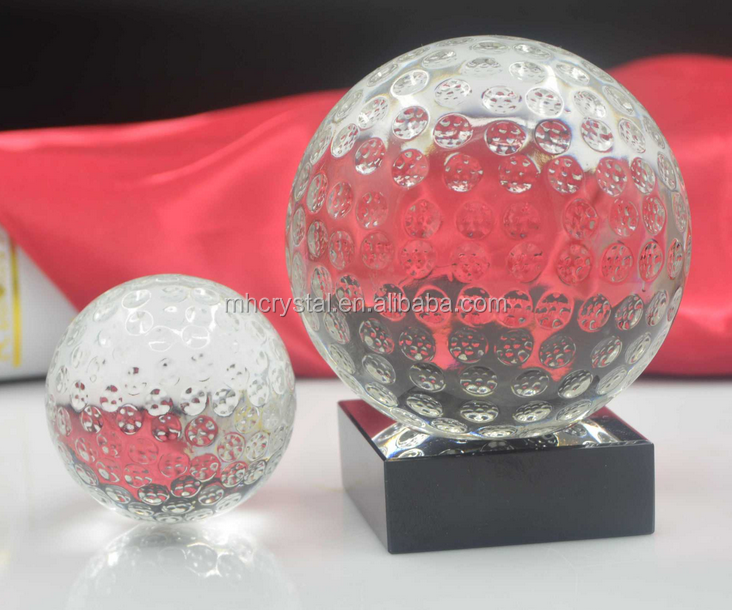 Crystal Glass Golf Ball on a Black Base MH-Q0196