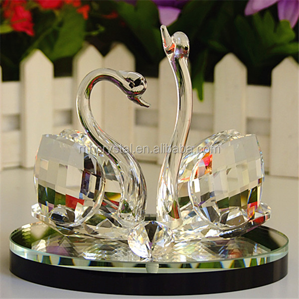 CRYSTAL Kissing Glass swan MH-D0428