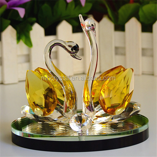 CRYSTAL Kissing Glass swan MH-D0428