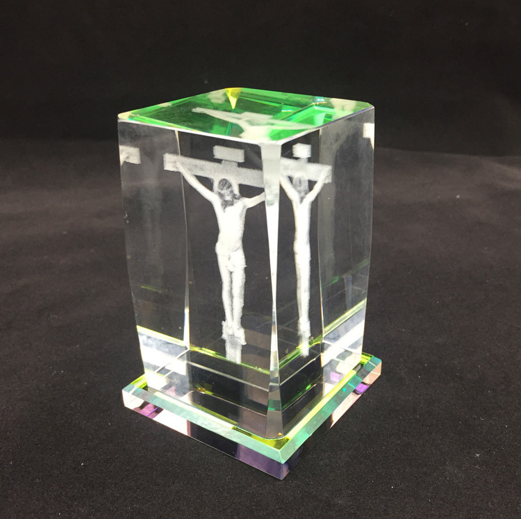 3D art religious Jesus crucifix Cross crystal glass laser cube MH-F0438