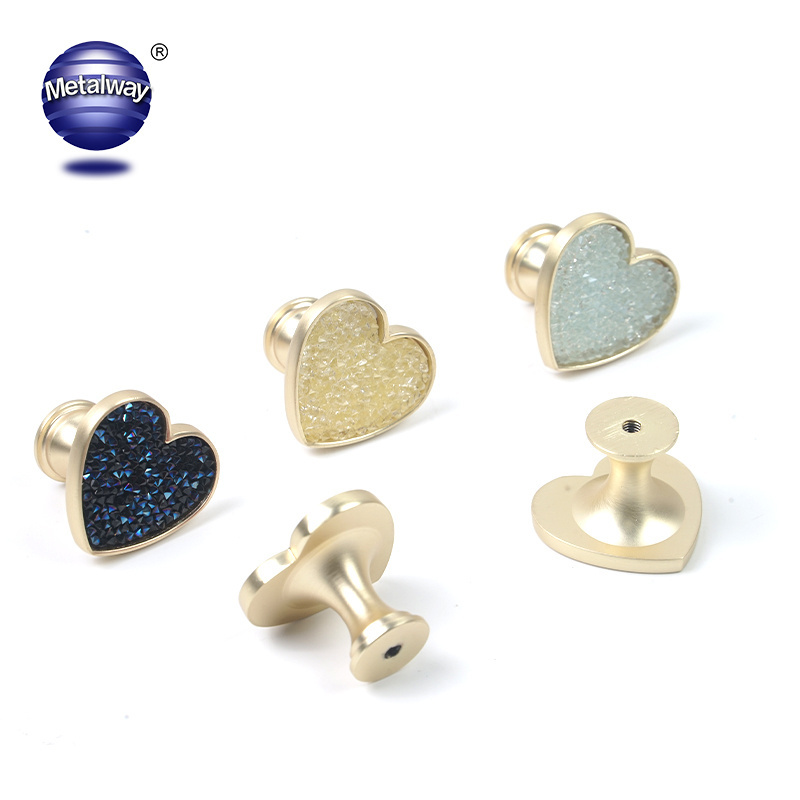 Decorative nordic drawer Knob fancy furniture accessories brass gold shell cabinet heart-shape wardrobe door pulls