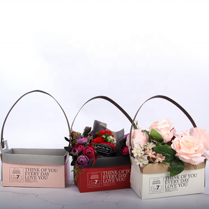 Luxury Wedding Favor Kraft Folding Floral Basket Waterproof Flower Box For With Handle