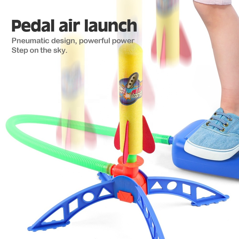 Newest hot children outdoor game foam flying launcher stomp air pump pedal artillery rocket launcher toy for kids playing