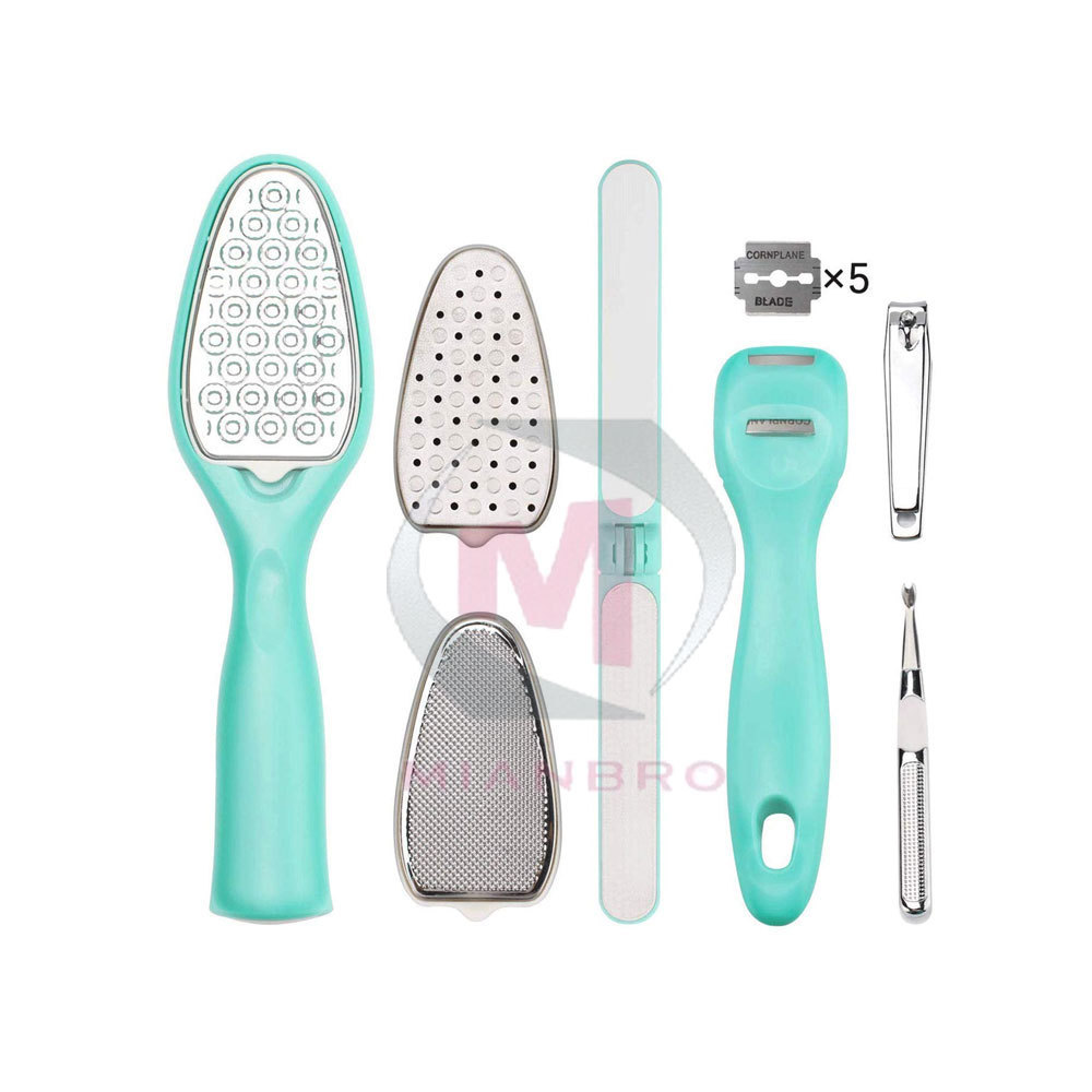 New Personal and Professional Use Beauty Care Kit with High Quality Manicure and Pedicure Set / Beauty Care Tools Kit