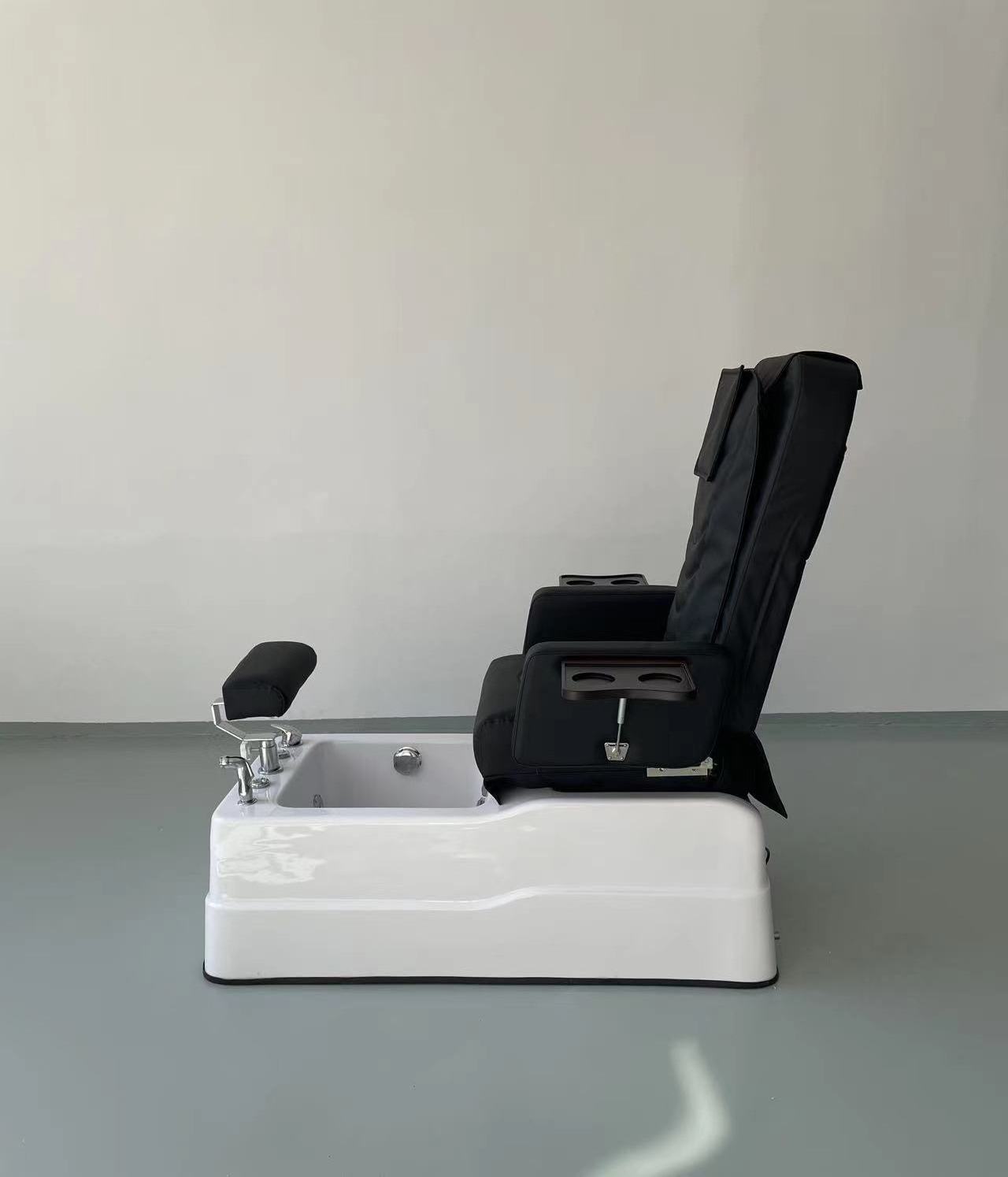 Fashion Style Pedicure Chair Luxury Pedicure Chair Used For Spa Massage