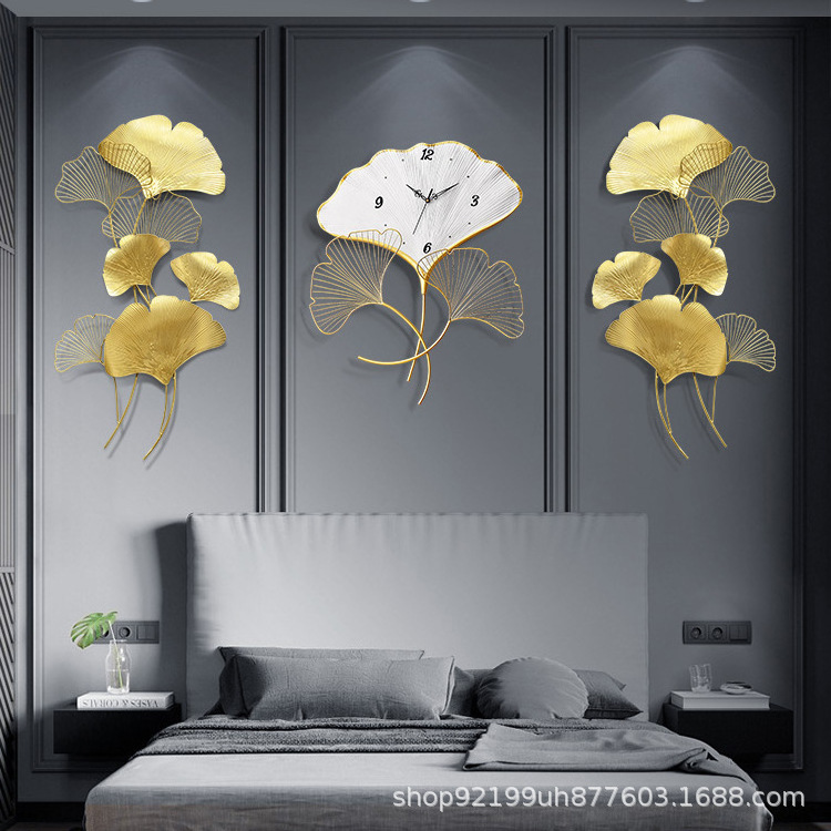 Light luxury ginkgo leaf modern clock wall decoration metal wall clock for living room office shop