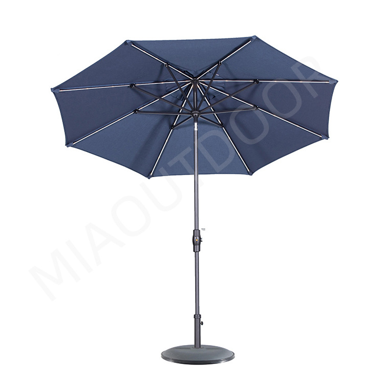 2019 New design custom Twist Tilt solar patio parasol aluminum led beach outdoor garden sun crank umbrella