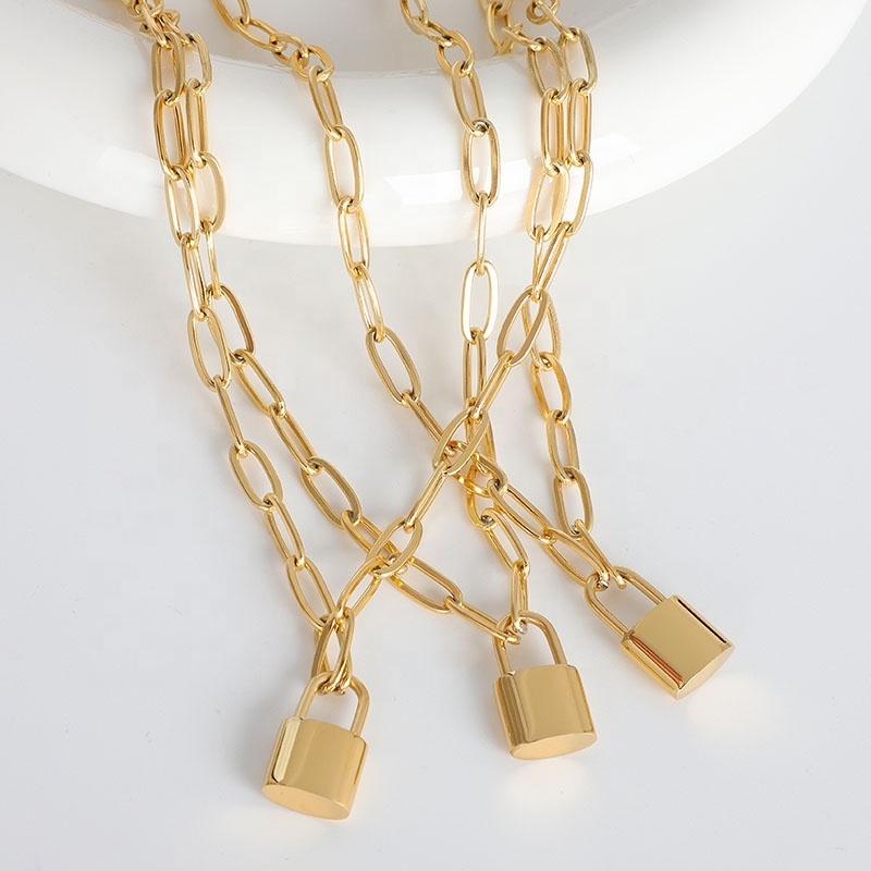 Hot Selling 18K Gold Plated Stainless Steel Padlock Lock Pendant Necklace with Rectangle Chain