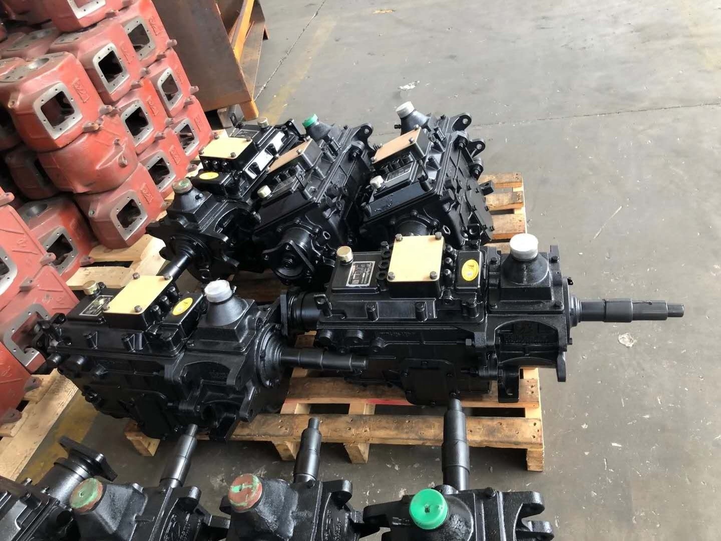 5F+1R /10F+2R Tractor Manual Transmission Gearbox with High/Low Gearbox/PTO/Parking Drum for Indonesia Oil Palm Trucks