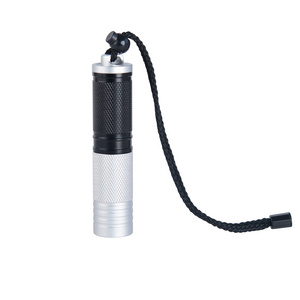 New Style Rechargeable Battery Beam Angle Less Than 10 Degree Diving Flashlight Underwater