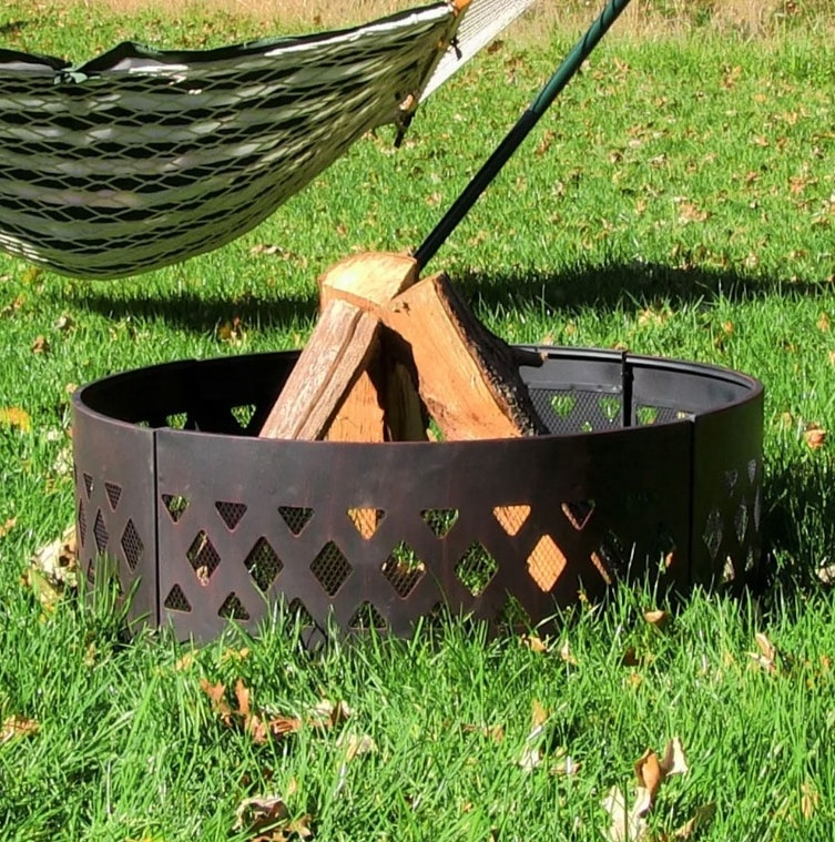 Outdoor Heavy-Duty Steel Portable Large Round Ring Crossweave Cut Out Fire Pit