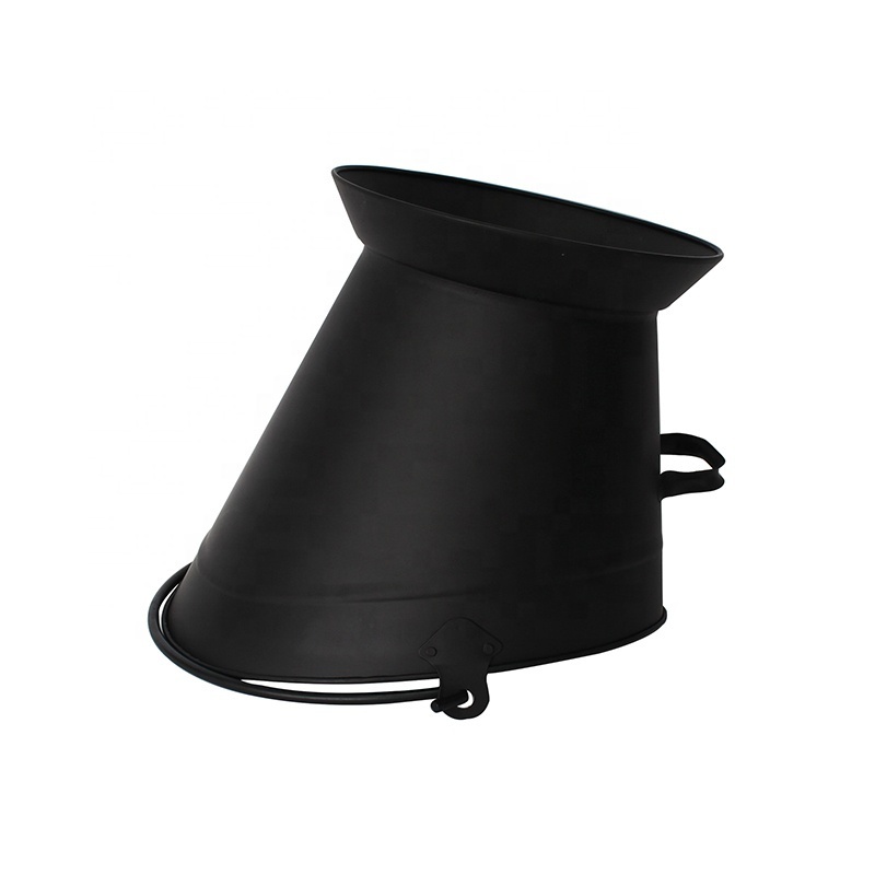 Eco-friendly Indoor and Outdoor Black Large Fire Place Ash Bucket Pellet Bucket Fireplace Fire Bucket Metal Ash Can