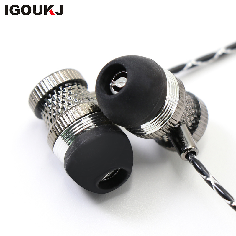 Universal wholesale 3.5MM Electroplate Earphone with mic headset for PC for iphone for  samsung handfree headphone